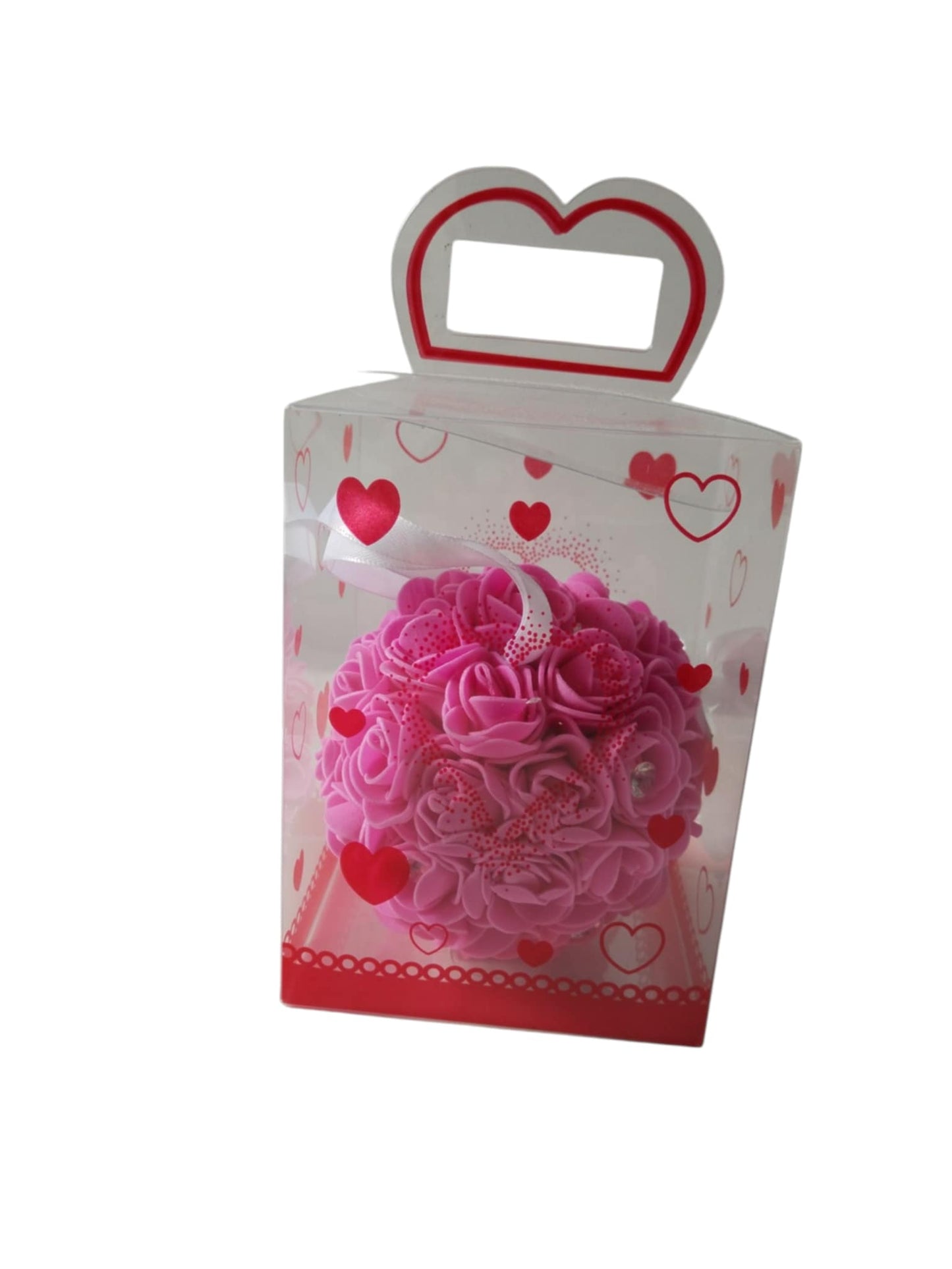 Boules de roses artificielles.